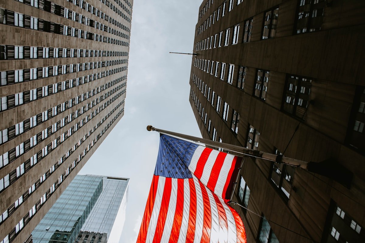 Berkshire Hathaway's profits drop after a massive write-down of its Kraft Heinz investment - None