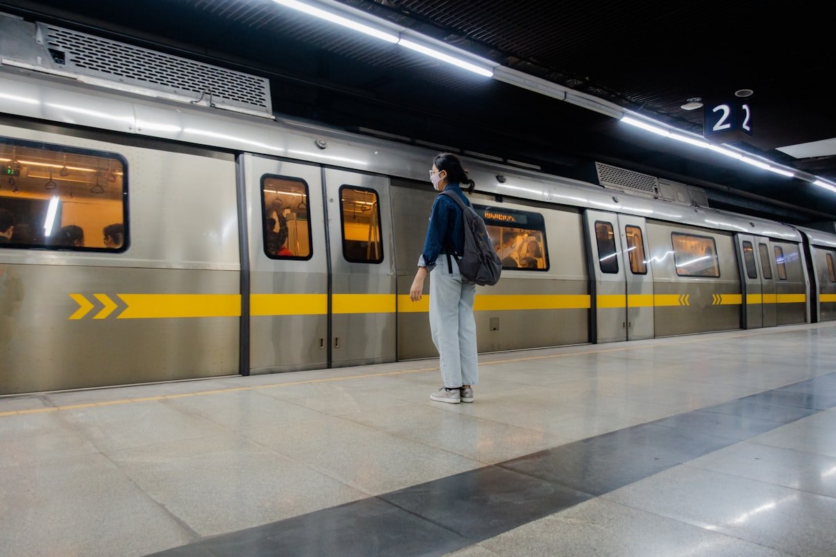 The Delhi Metro has announced that it will start services at 4 a.m. on all lines to accommodate guests for the Independence Day ceremony - None